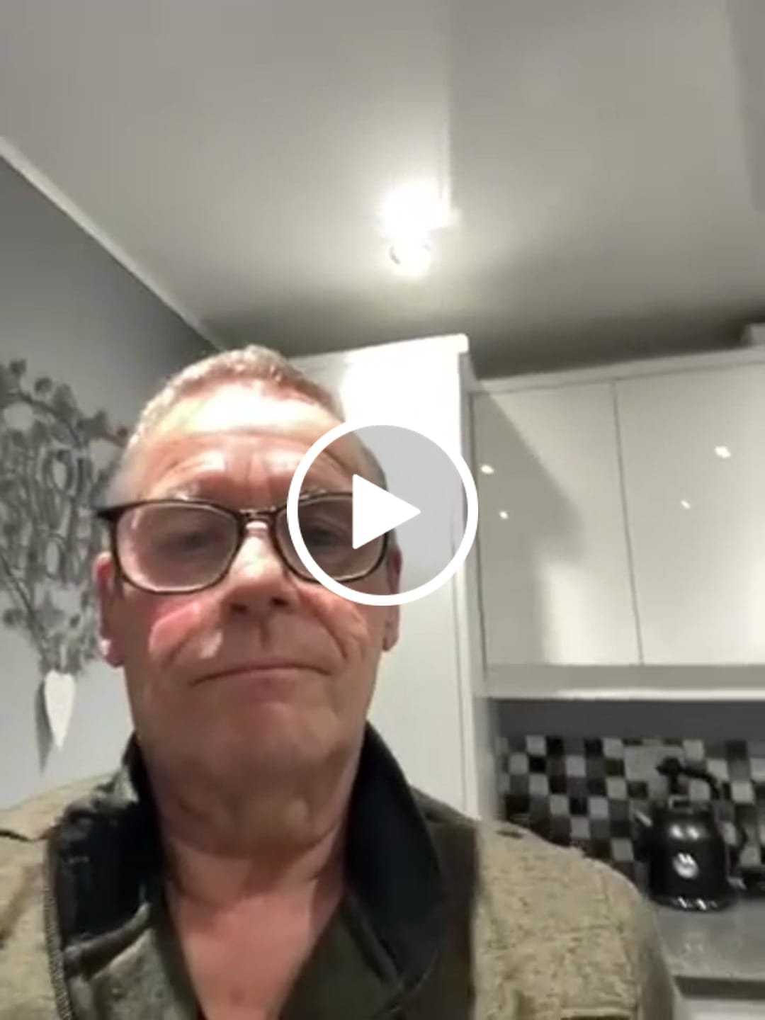 Customer video review of Modern Hearing Comfort Hearing Aids